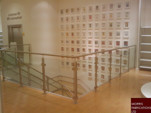 Landing with stainless steel balustrade.